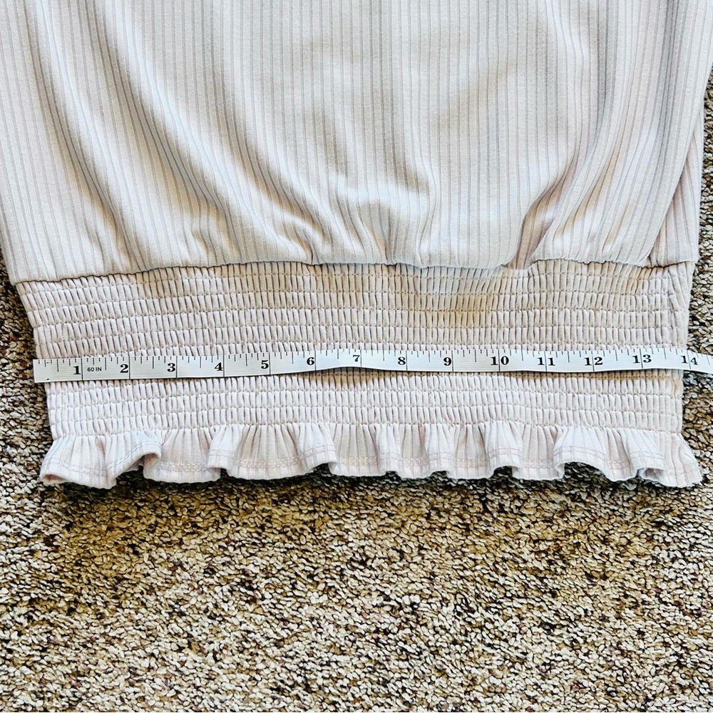 Paper Crane Ribbed Cream Top Roused Waistband Short Sleeve Women’s L NWOT - Picture 11 of 14